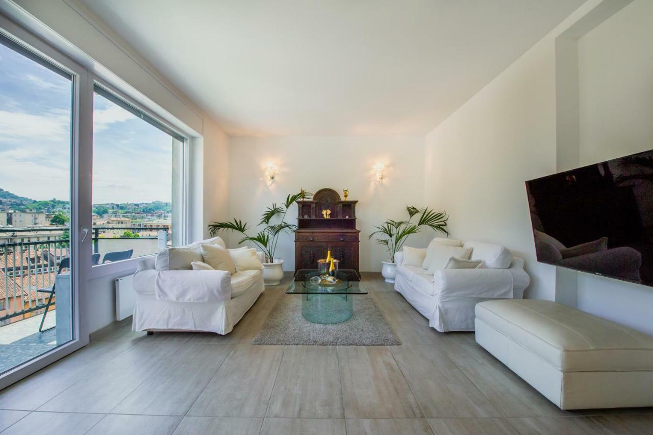 Victoria Apartment Côme Esterno foto