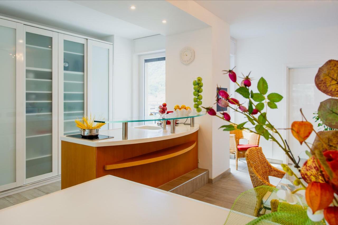 Victoria Apartment Côme Esterno foto